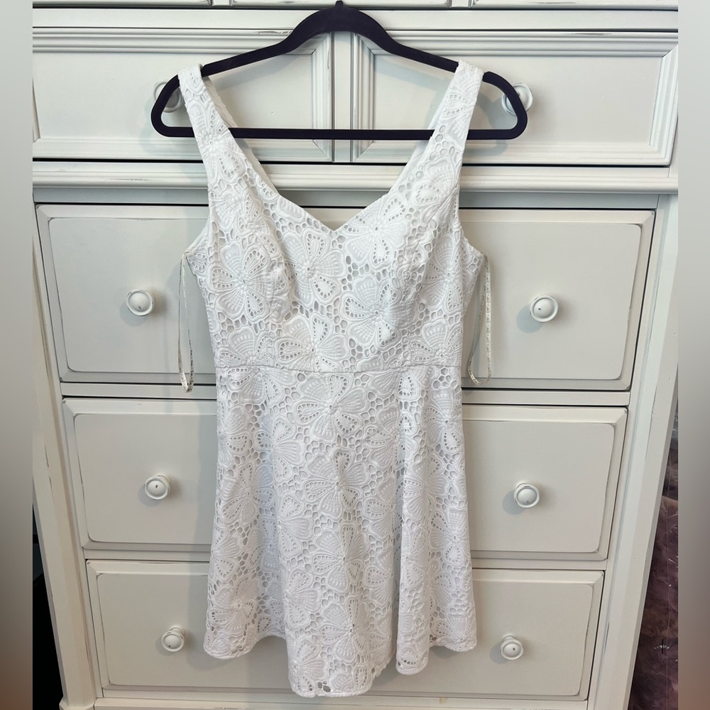 Lilly Pulitzer white eyelet dress size 6